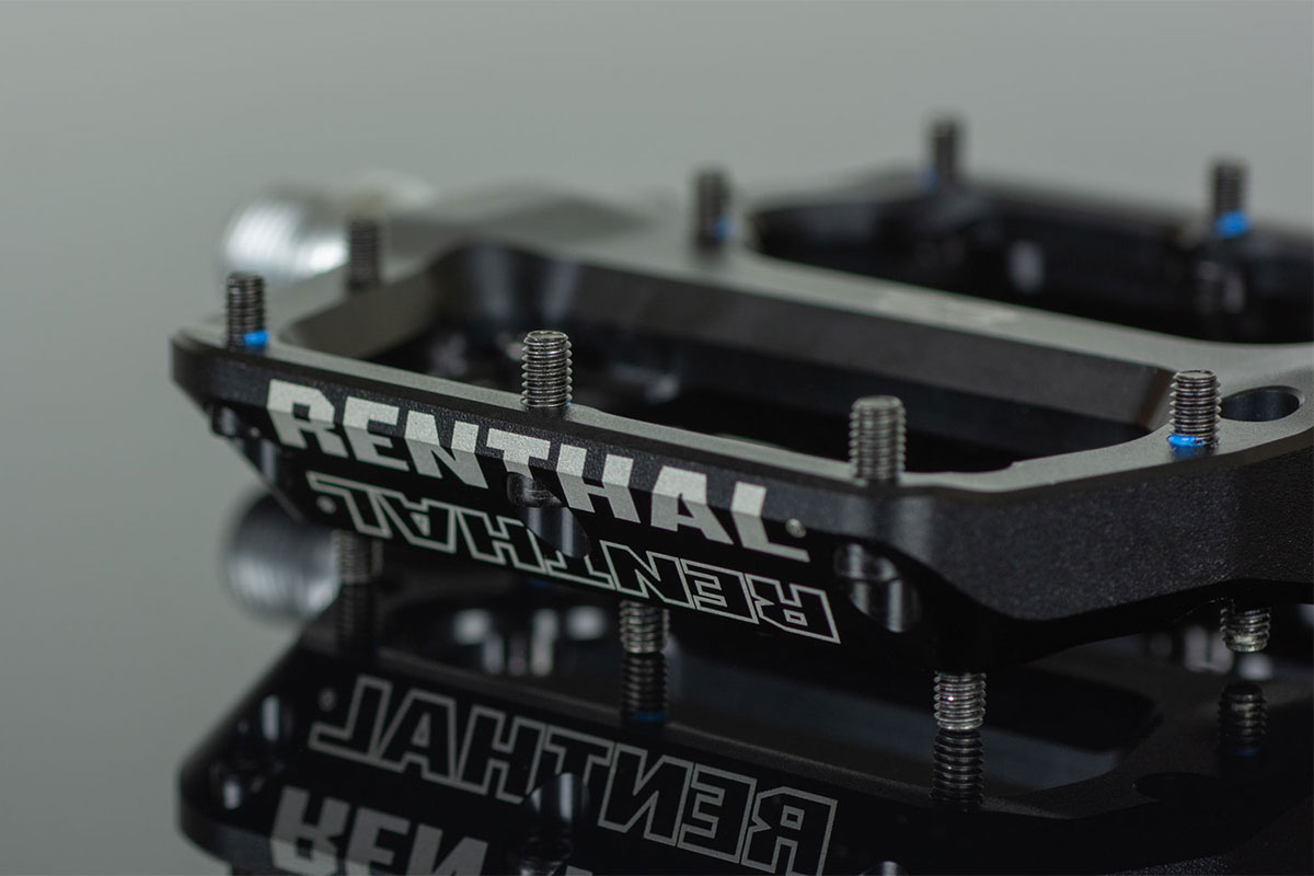 Renthal Revo-F, llegan los primeros pedales fabricados por la famosa marca británica de componentes