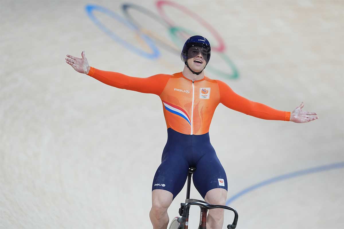 JJ.OO París 2024: el neerlandés Harrie Lavreysen se cuelga el oro en el Keirin masculino de ciclismo en pista