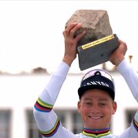 Los mejores momentos de la París-Roubaix 2024 resumidos en 8 minutos de vídeo