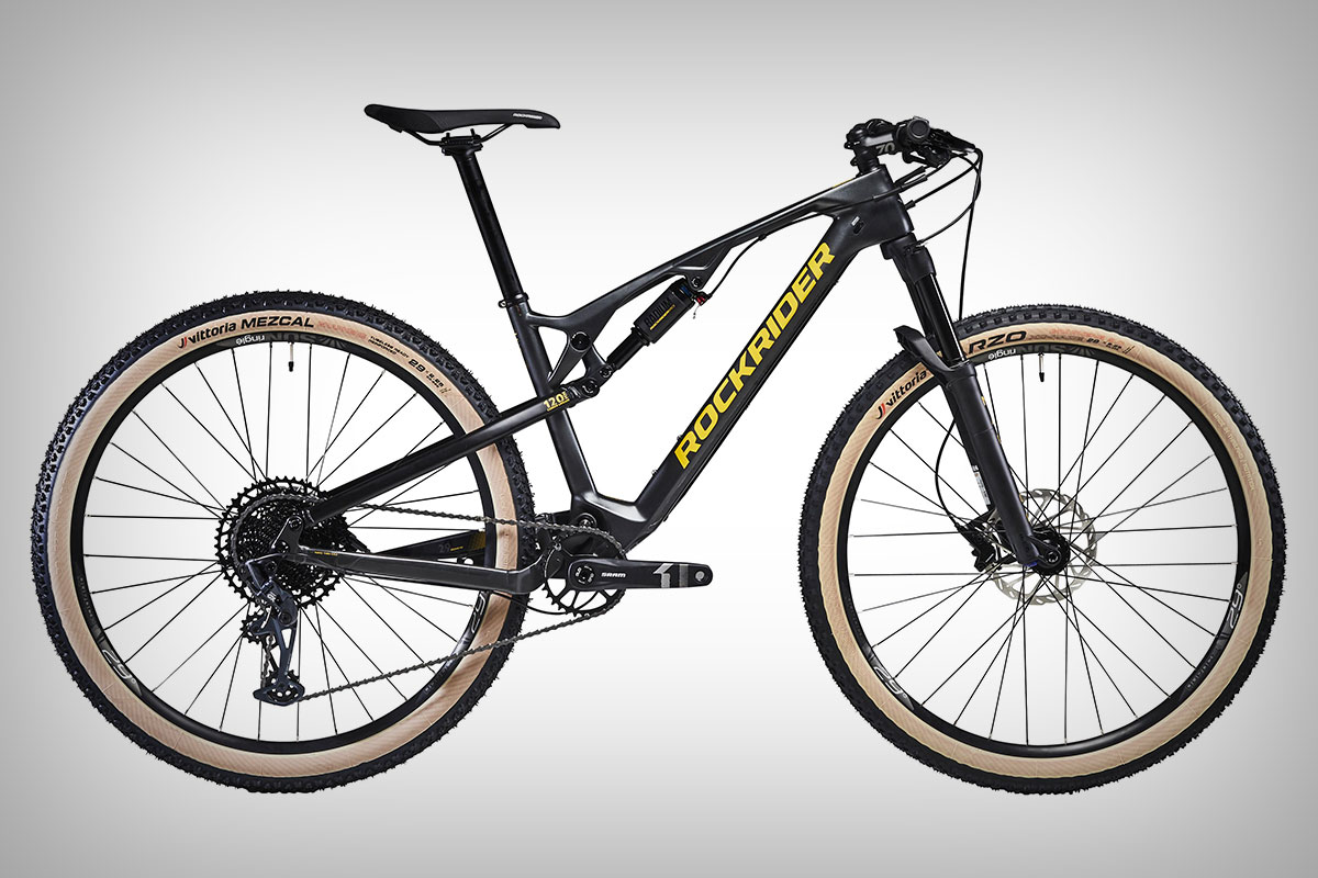 Cazando ofertas: la Rockrider XC 500 S con cuadro de carbono y transmisión SRAM GX Eagle, por debajo de los 1.500 euros