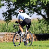 Por qué utilizar ropa interior debajo del culotte es una muy mala idea, a pesar de lo que piensan muchos ciclistas