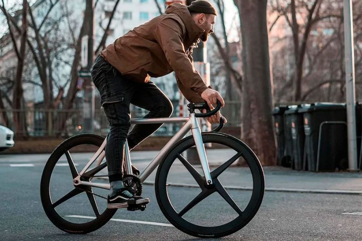 Santafixie distribuye en exclusiva en Europa las ruedas de carbono Stiffi