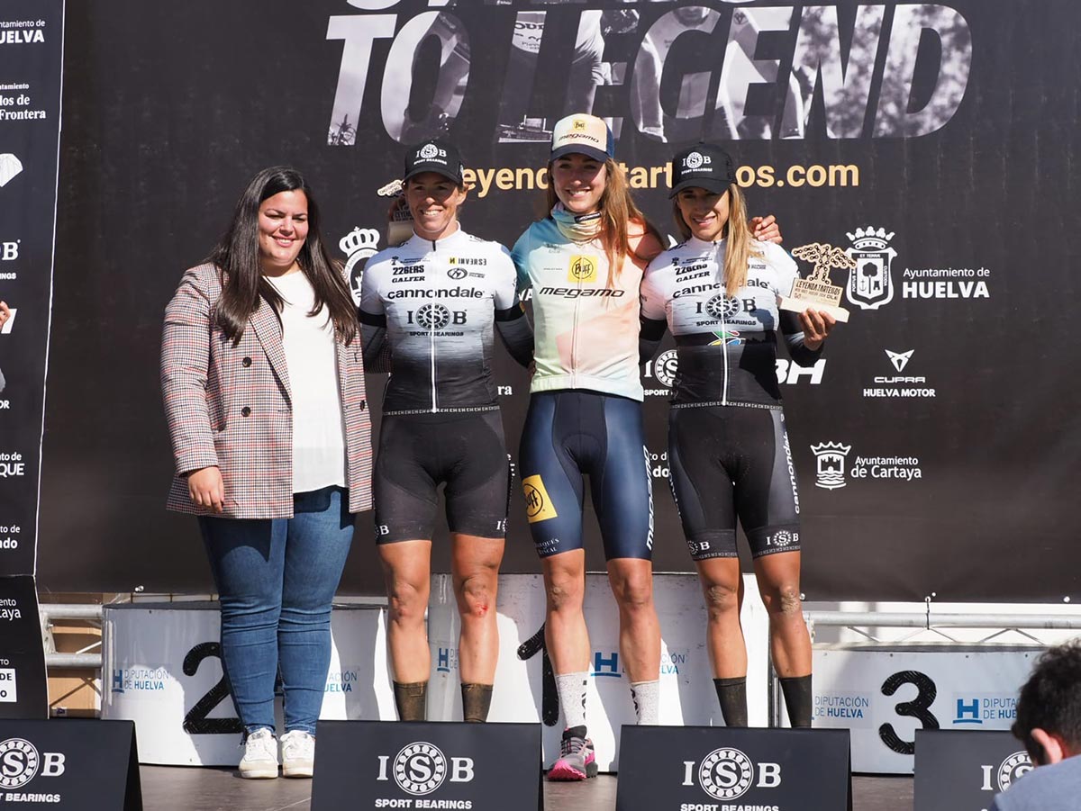 Jose Dias y Rosa Van Doorn se llevan la victoria en la segunda etapa de La Leyenda de Tartessos by Alé 2024