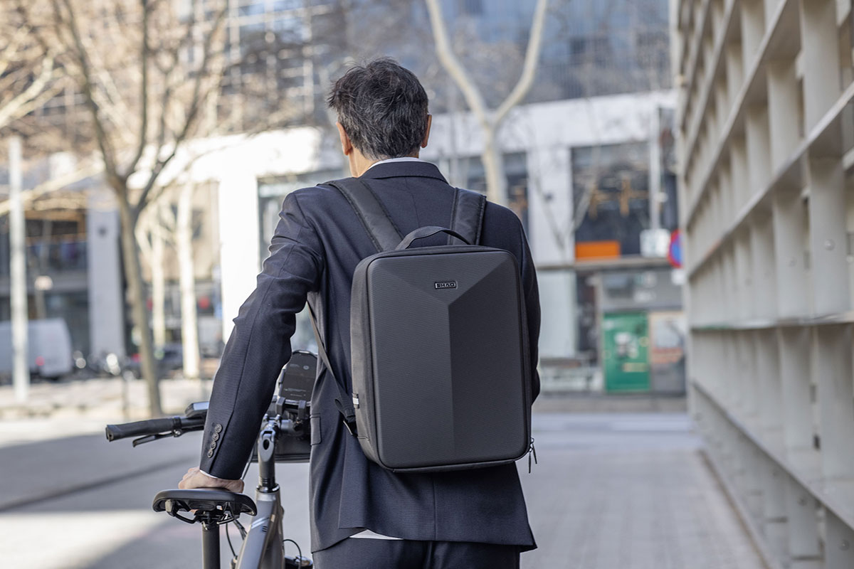 Shad Bikes: el estreno de la marca en equipajes para ciclistas urbanos