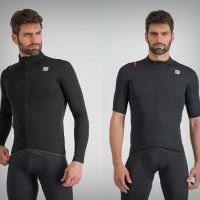 Sportful renueva la Fiandre Light Jacket para convertirla en la opción perfecta entre maillot y chaqueta