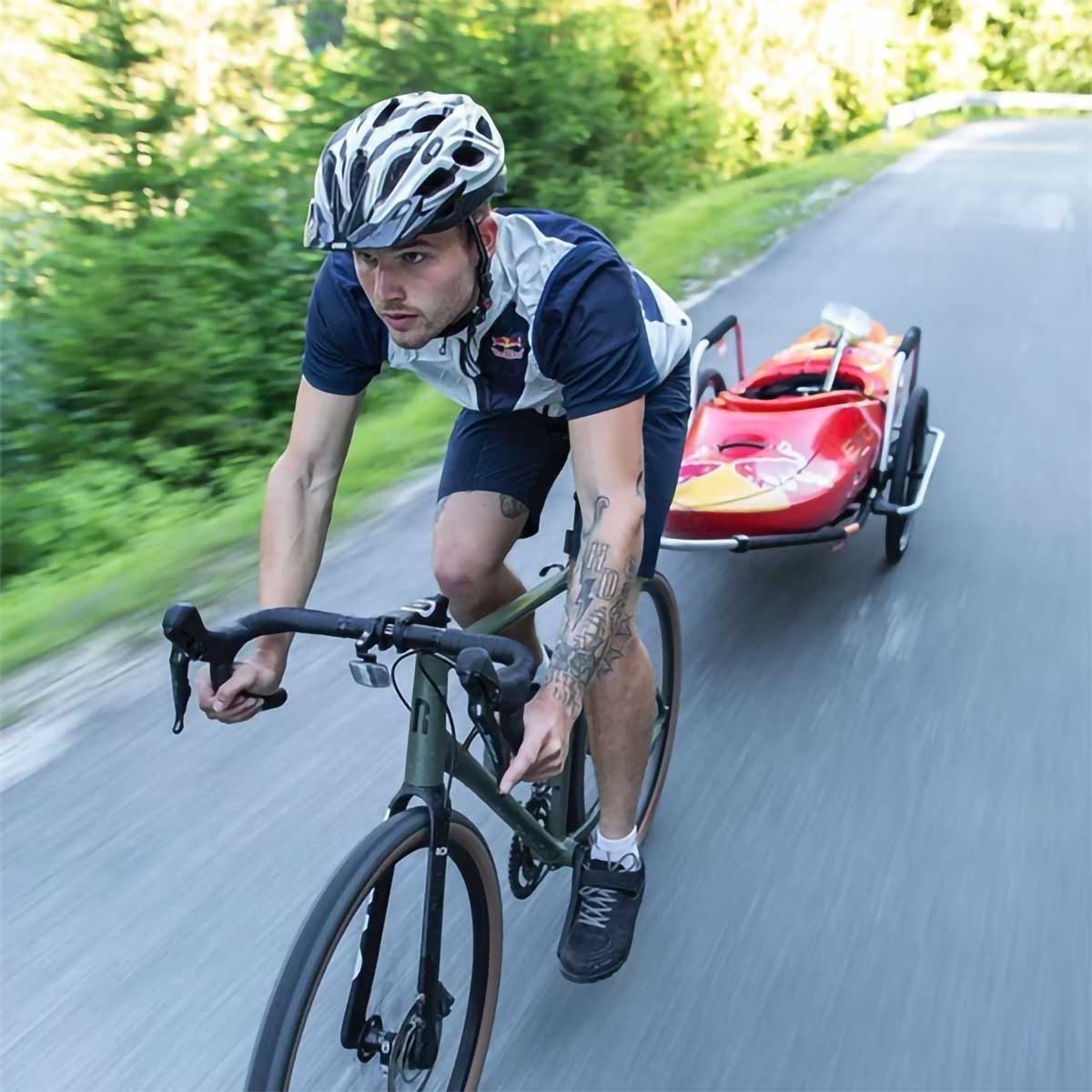 Thule compra la marca Reacha para expandir su presencia en el segmento de remolques de bicicleta