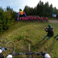 Para verlo: Tomas Slavik versus 100 participantes en el Red Bull Fox Hunt 2024