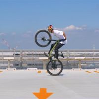 Para verlo: diez trucos sobre la bicicleta de montaña con Tomomi Nishikubo, la leyenda japonesa del Bici Trial