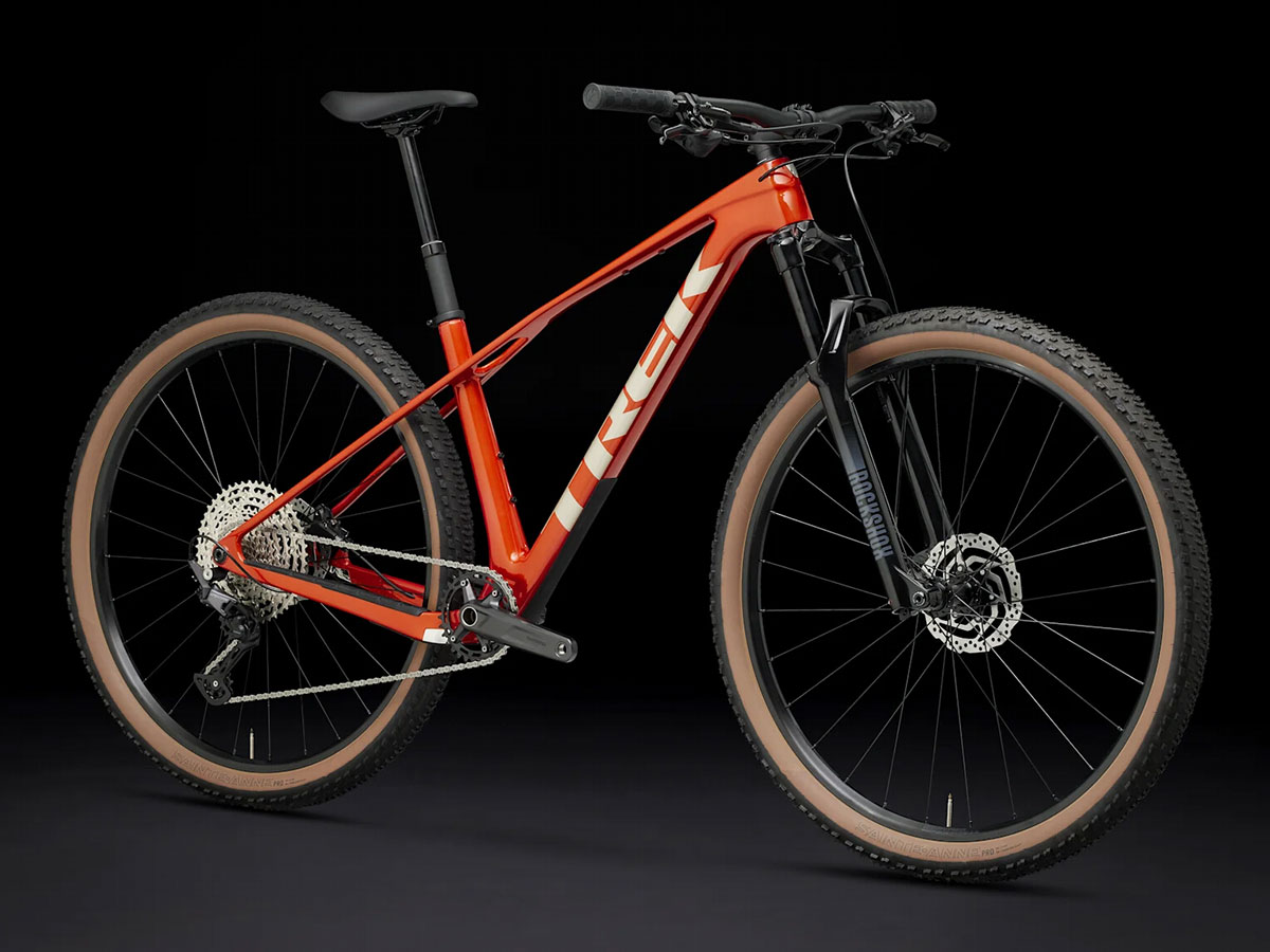 Trek Procaliber 9.5 Gen 3, una devoradora de senderos lista para competir por debajo de los 2.000 euros