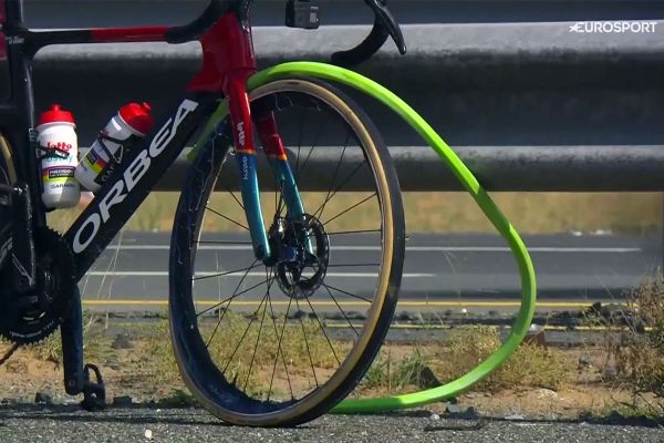 La UCI anuncia sus primeras directrices sobre las llantas hookless a corto, medio y largo plazo