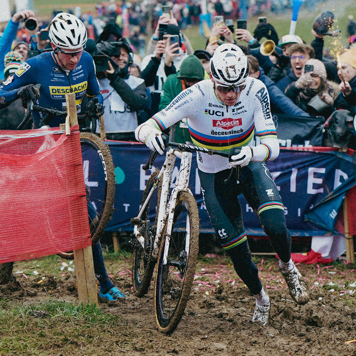 Mathieu Van der Poel cambia el Lamborguini por el jet privado para viajar hasta la Copa del Mundo de Besançon