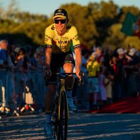 Wout van Aert renueva su contrato con el Team Visma-Lease a Bike: "He decidido quedarme aquí hasta el final de mi carrera"