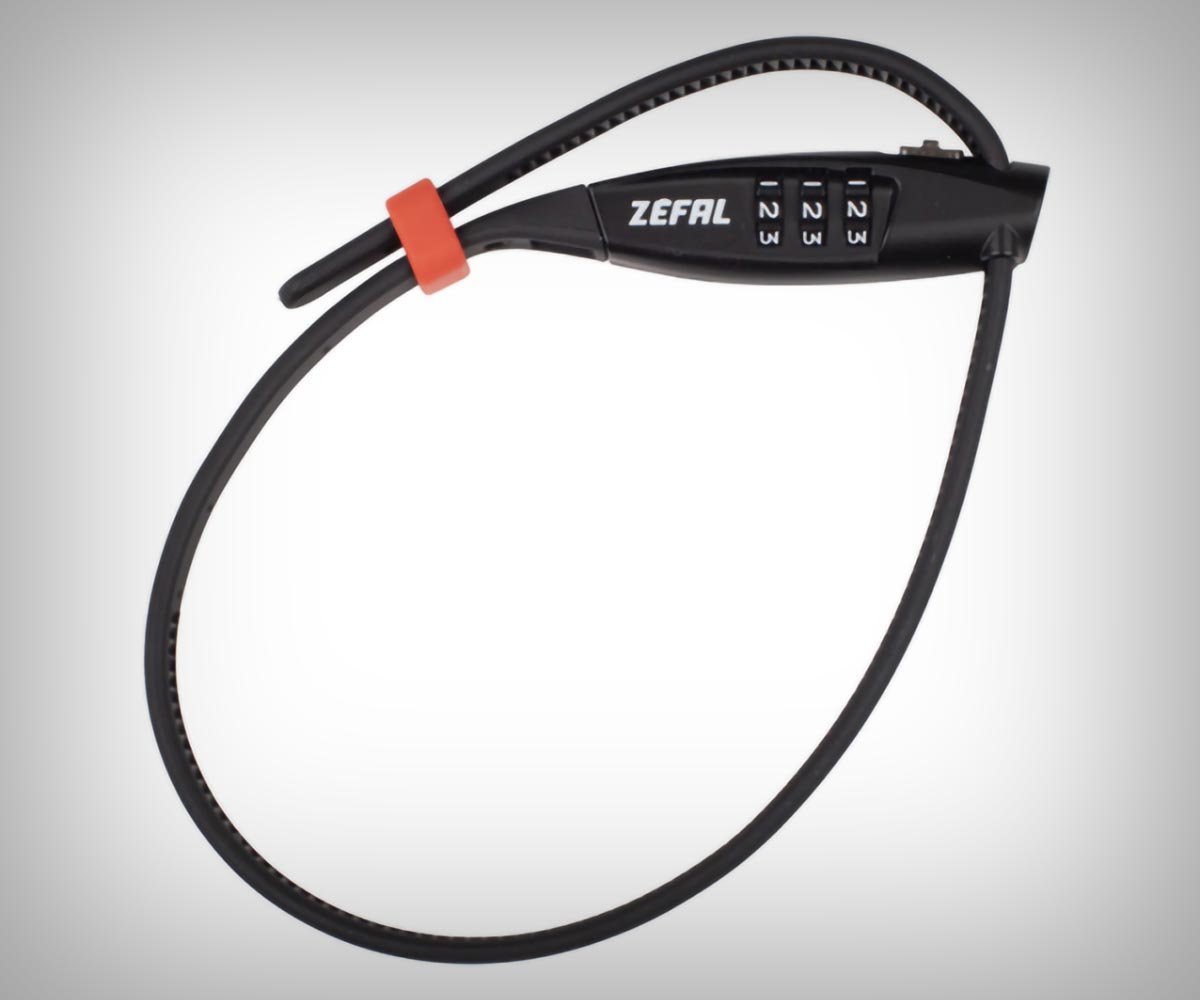 Zéfal K-Traz Zip3, un antirrobo (con combinación) de solo 86 gramos que cabe en el bolsillo