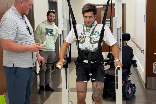 Adolf Silva afronta su nueva vida con una fuerza inspiradora tras su grave lesión en el Red Bull Rampage