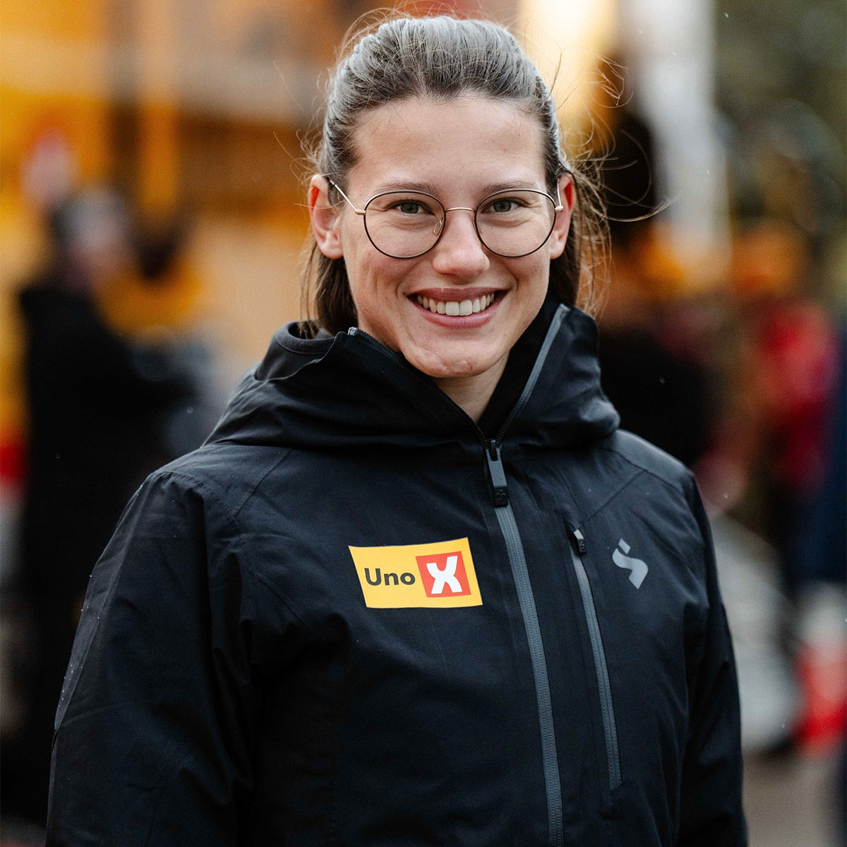 Anna Badegruber hace historia al recibir la primera tarjeta amarilla en el mundo del ciclismo