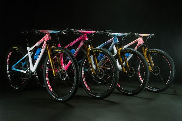 Así son las exclusivas BH Lynx SLS del BH Coloma Team para la temporada 2025