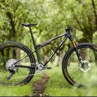 BH Lynx SLS con el nuevo Shimano XTR Di2 inalámbrico: máxima tecnología para la competición