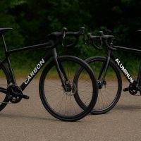 Bicicletas de carbono frente a bicicletas de aluminio: ¿merece la pena pagar más?