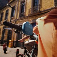 Bose renueva su altavoz portátil más compacto con más potencia, mejor batería y diseño reforzado