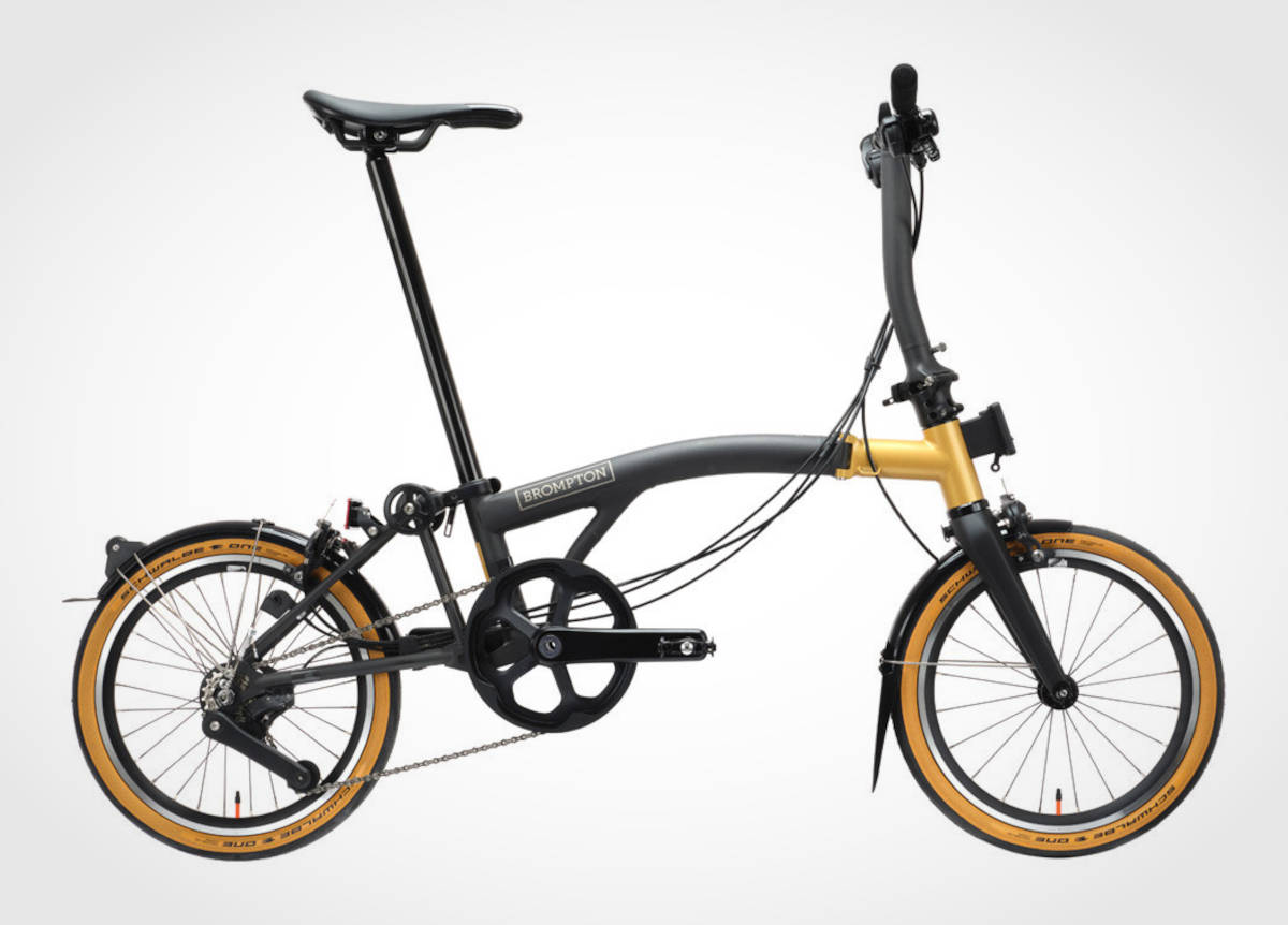Brompton T Line Ceratech Black and Gold. Imagen: Brompton