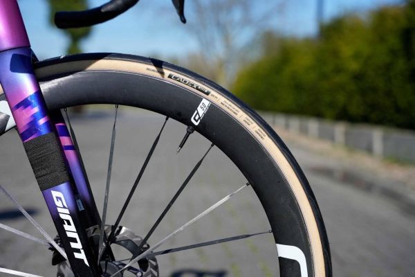 Cadex Aero Cotton: un nuevo referente en neumáticos de carretera