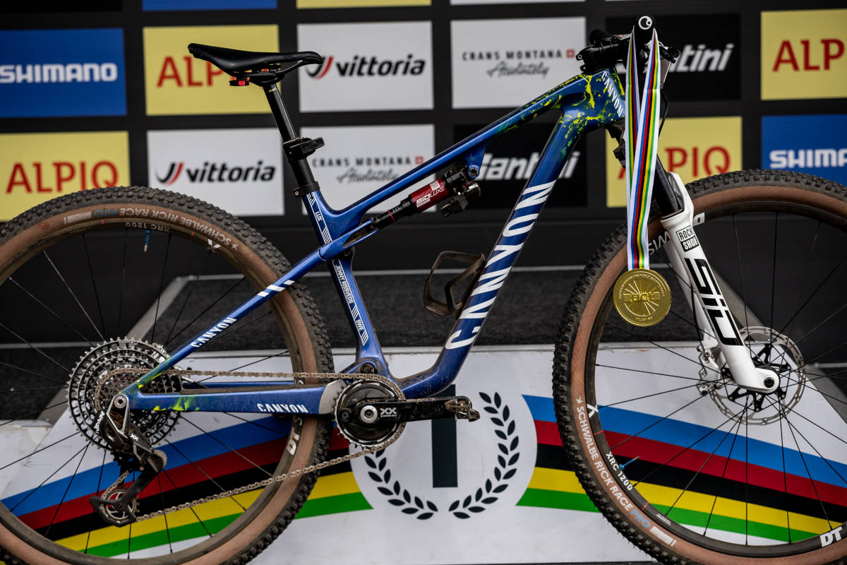 Canyon Lux World Cup CFR de Jenny Rissveds. Imagen: Canyon/Ross Bell 2025