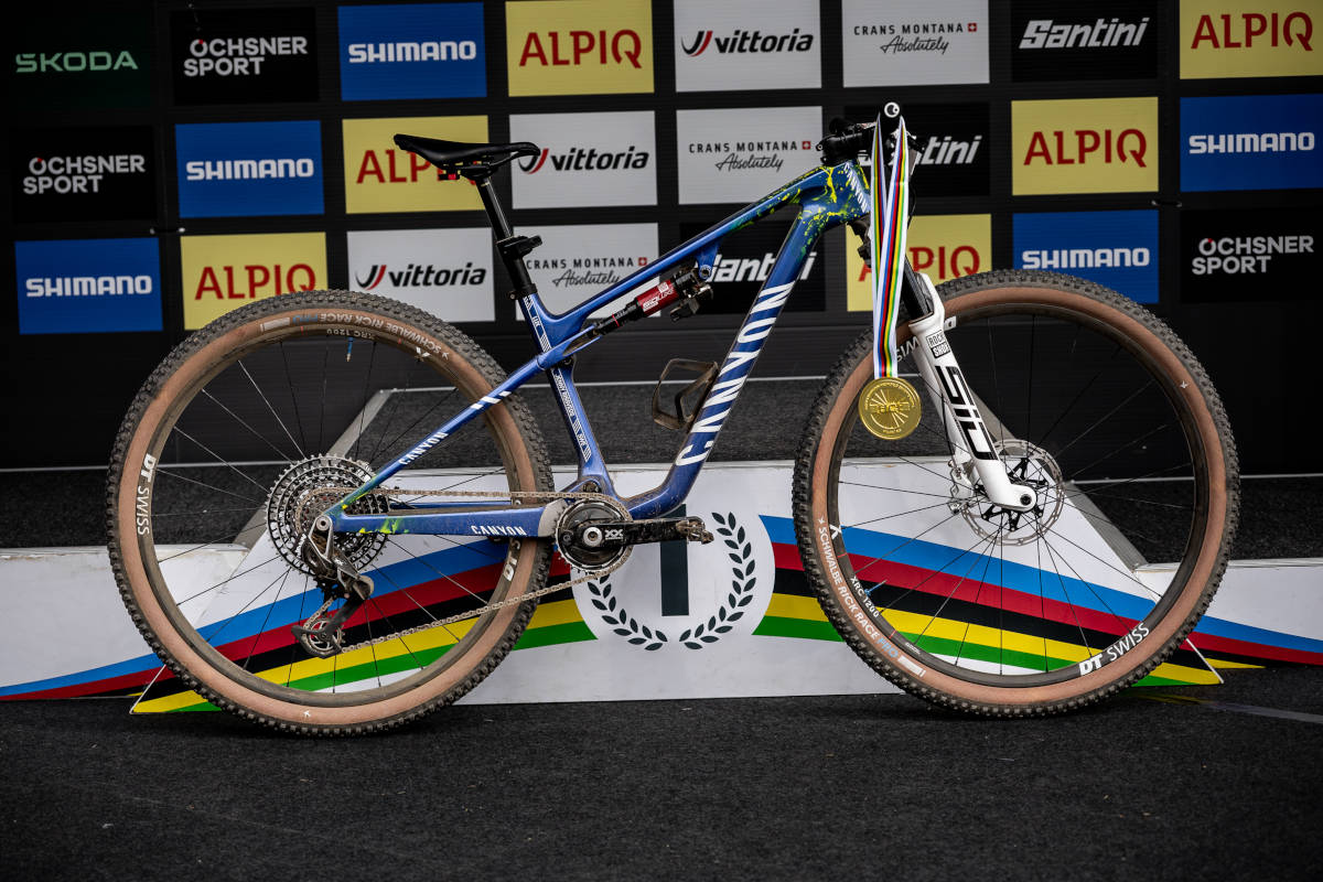 Canyon Lux World Cup CFR de Jenny Rissveds. Imagen: Canyon/Ross Bell 2025