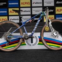 Jenny Rissveds conquista el Mundial de XCO con la Canyon Lux World Cup CFR