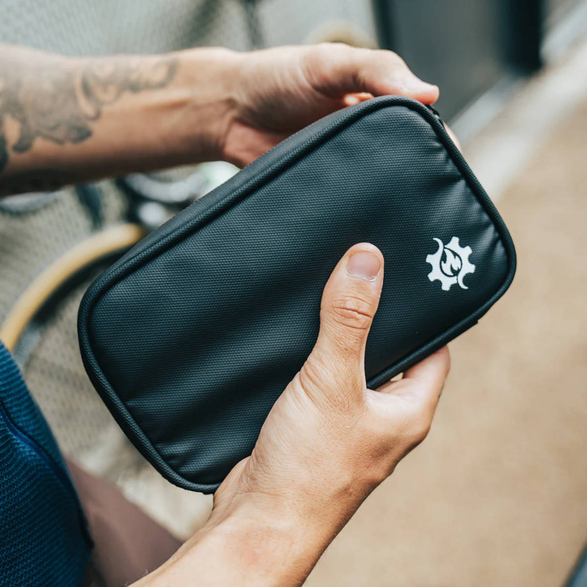 Cartera de ciclismo impermeable. Imagen: Lumiere & Co.