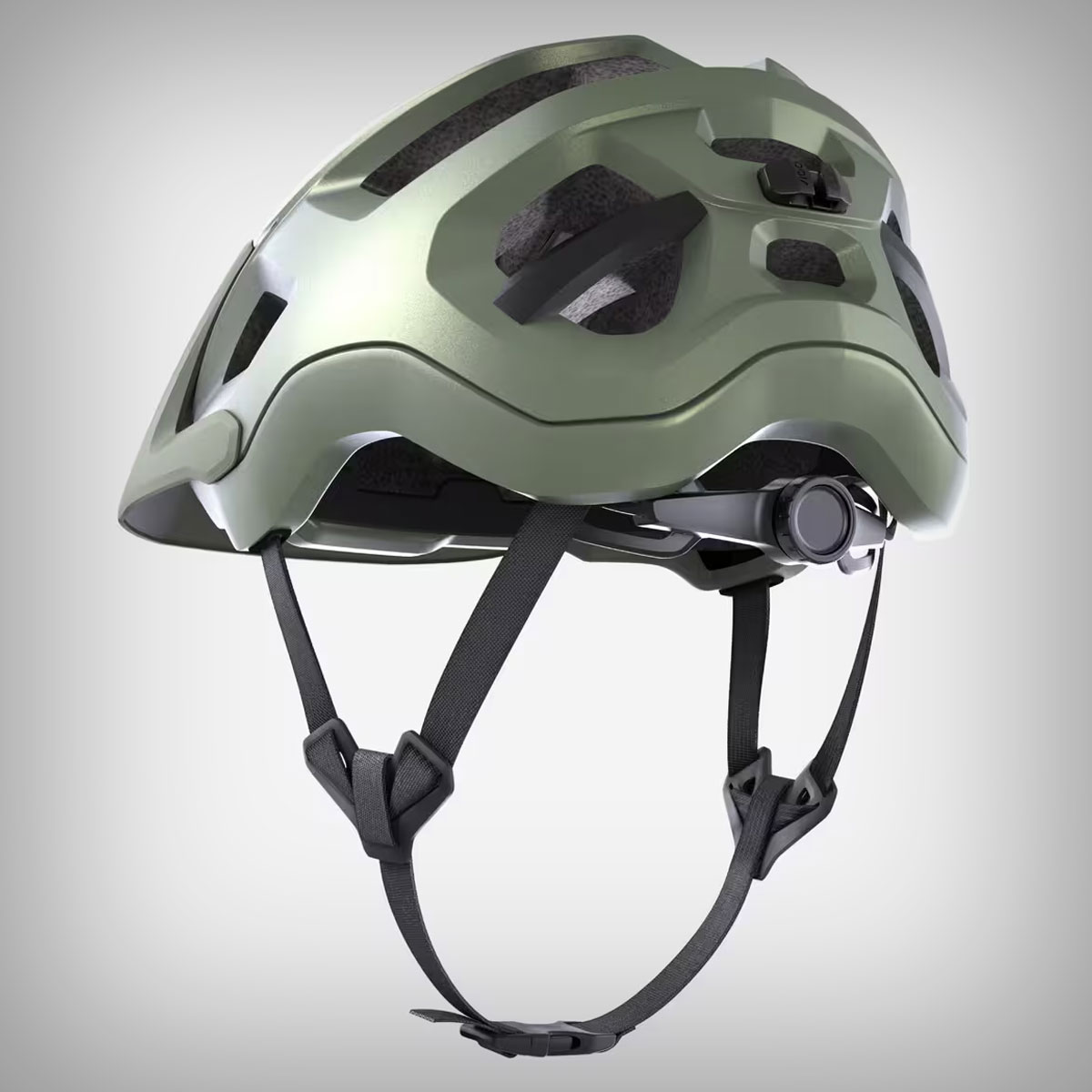 Bajada de precio para el Rockrider EXPL 500, el casco de MTB más polivalente de Decathlon