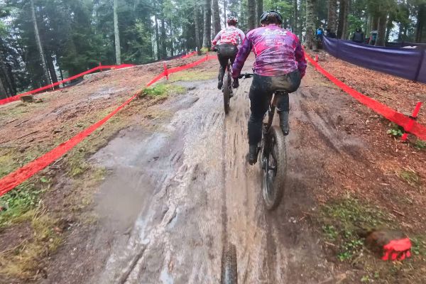 Vista previa del recorrido de XCO de Les Gets con el Liv Factory Racing