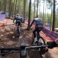 Copa del Mundo XCO 2025: así es el exigente circuito de Nové Mesto desde la bicicleta de Puck Pieterse