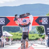 Seewald y Van Doorn brillan en la Black Forest ULTRA Bike Marathon y acarician el título de la Copa del Mundo UCI HERO 2025