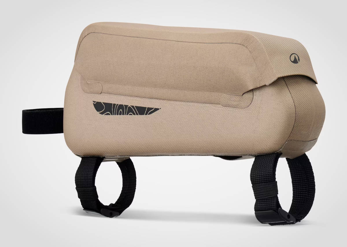 Bolsa Tubo Superior Bikepacking ADVT 900 Estanca IPX3 1 l. Imagen: Decathlon