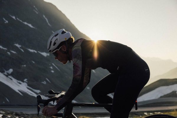 Santini Unico: rendimiento, confort y protección para el ciclismo de otoño e invierno