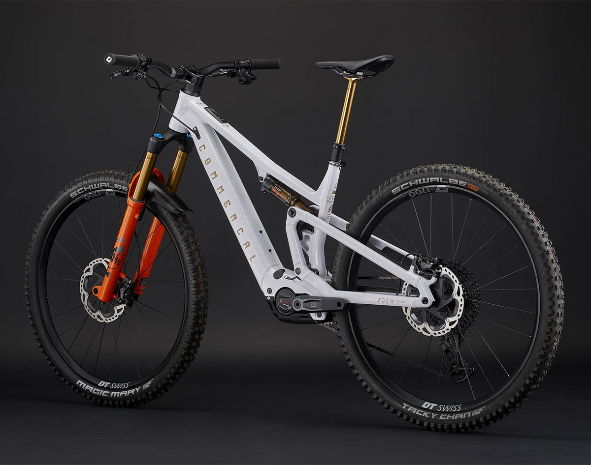 Commencal T.E.M.P.O. POWER: máximo rendimiento en una e-MTB diseñada para disfrutar sin restricciones