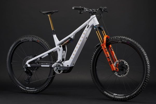 Commencal T.E.M.P.O. POWER: máximo rendimiento en una e-MTB diseñada para disfrutar sin restricciones