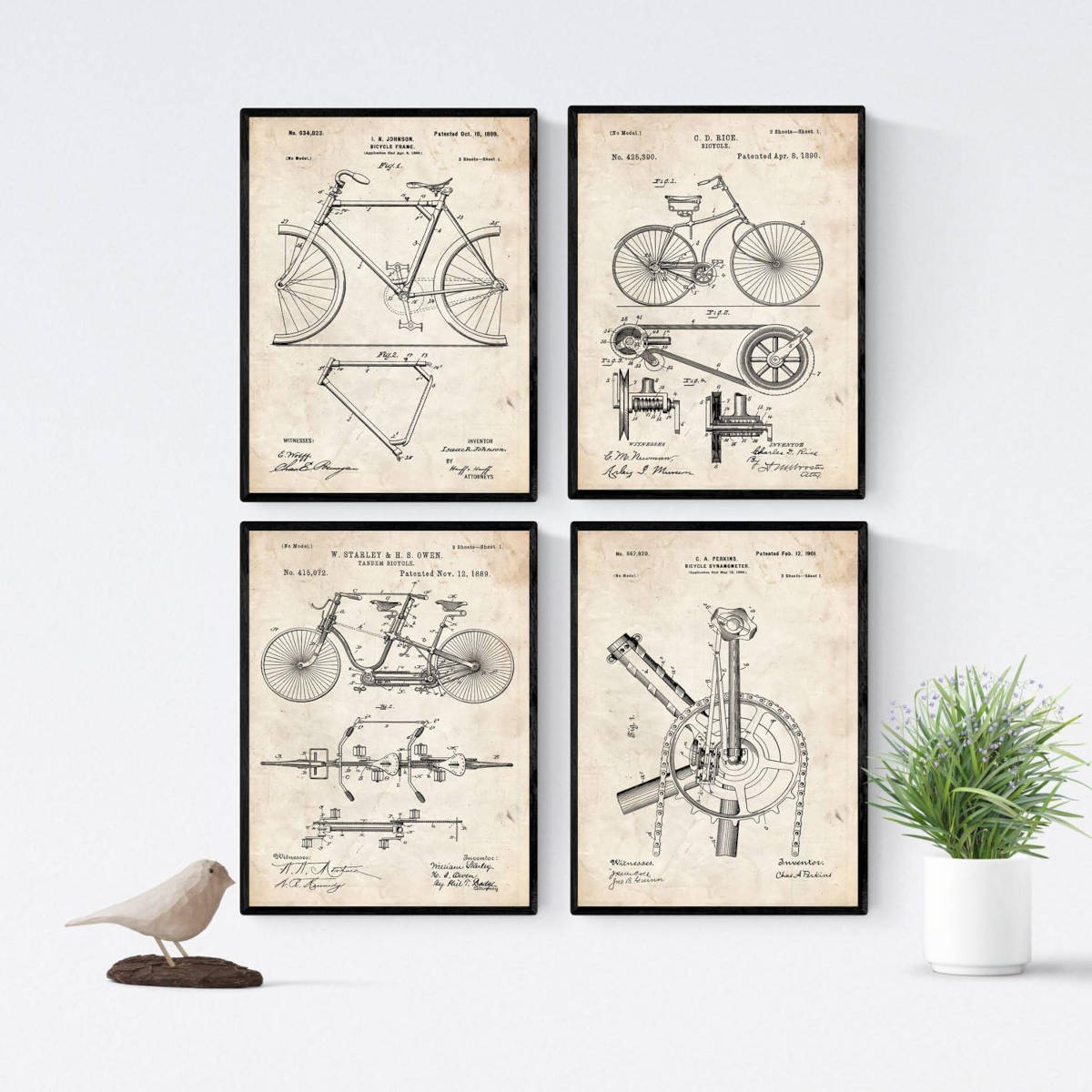Pack de láminas decorativas con patentes de bicicleta. Imagen: Nacnic