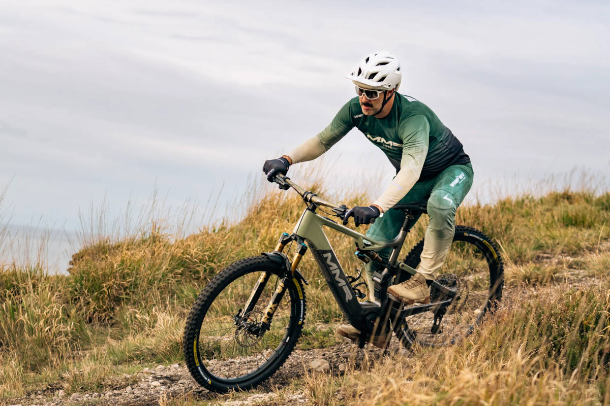 MMR Bikes ficha al humorista David Amor como nuevo embajador de la marca