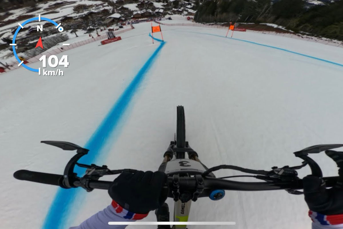 Vincent Tupin en el Campeonato del Mundo de Snow Bike UCI 2025. Imagen: YouTube