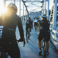 Diez hábitos comunes entre ciclistas que rara vez se reconocen en público