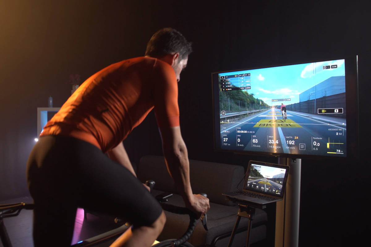 Plataforma virtual de ciclismo. Imagen: BKOOL