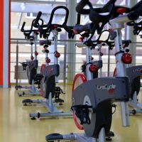 Para lucir figura en verano: plan básico de entrenamiento en bicicleta para perder peso