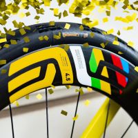 ENVE SES 4.5 Tour de Francia: una edición limitada que rinde homenaje a la leyenda de Tadej Pogačar