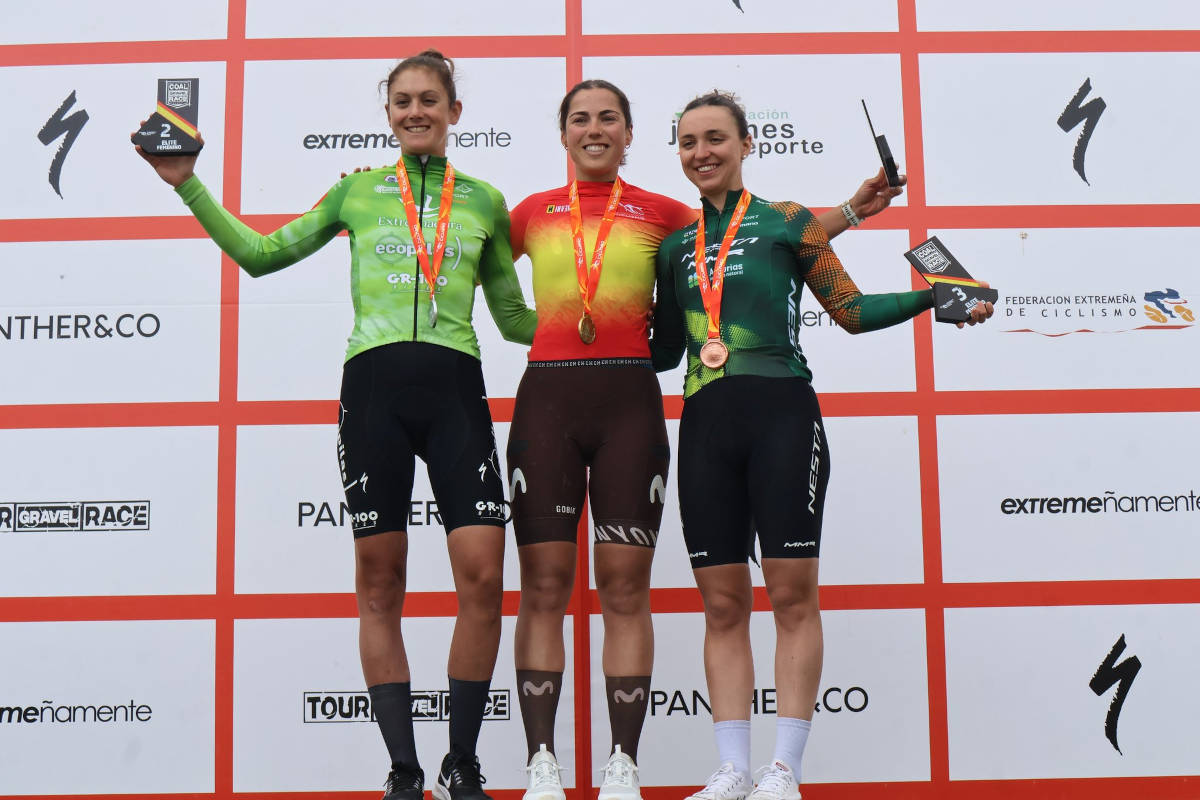 Podio élite femenino. Imagen: RFEC