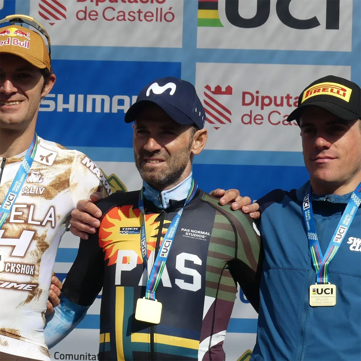 Alejandro Valverde domina en la Castellón Gravel Race y revalida su título