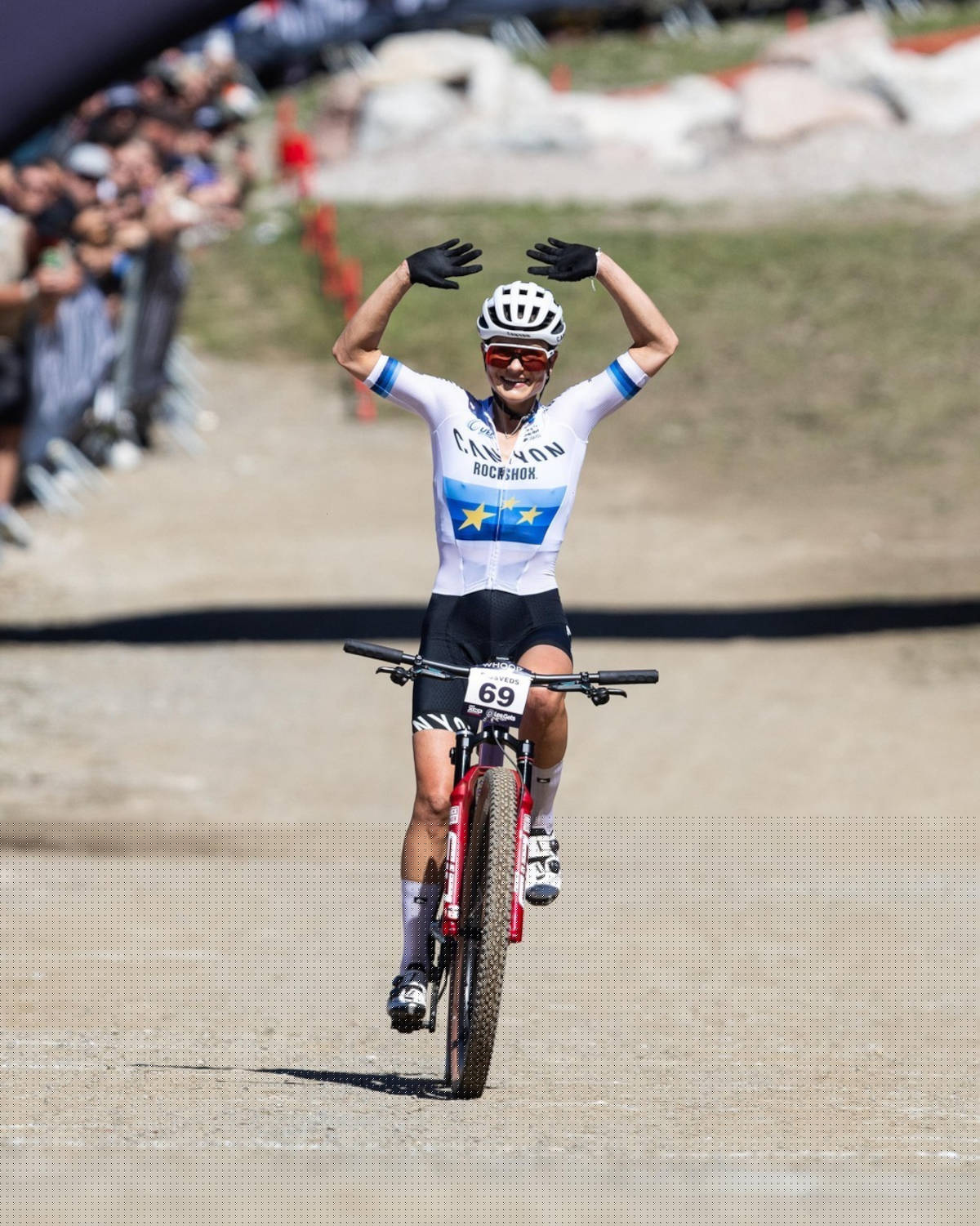 Jenny Rissveds. Imagen: WHOOP UCI Mountain Bike World Series