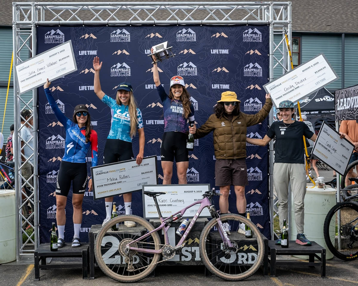 Podio femenino. Imagen: Leadville Trail 100 MTB
