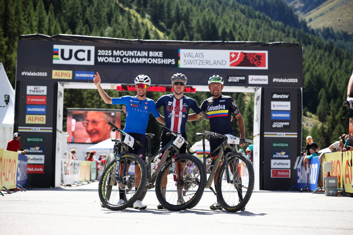 Keegan Swenson, Samuele Porro y Héctor Leonardo Páez. Imagen: UCI