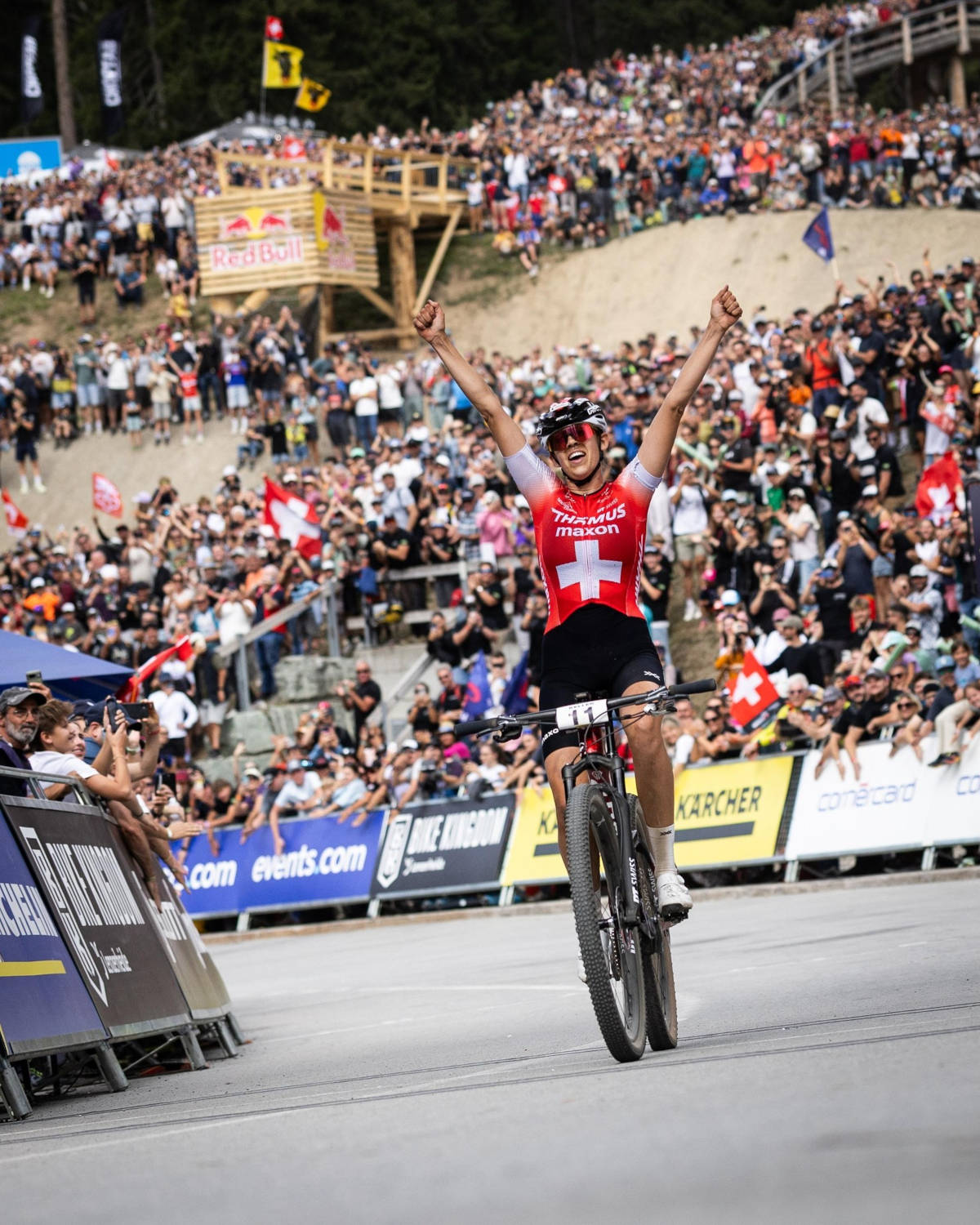 Alessandra Keller. Imagen: WHOOP UCI Mountain Bike World Series
